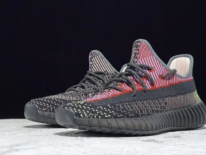 Yecheil Boost Yeezy FX4145 V2 350 